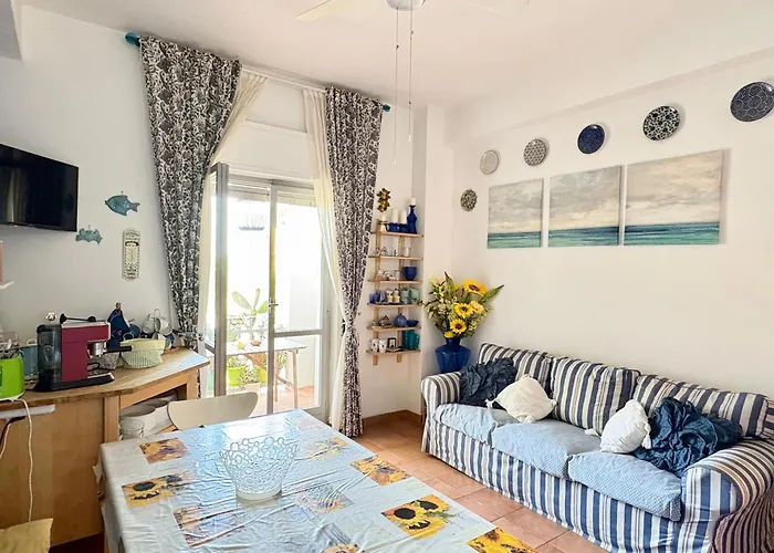 Semesterbostad Marina