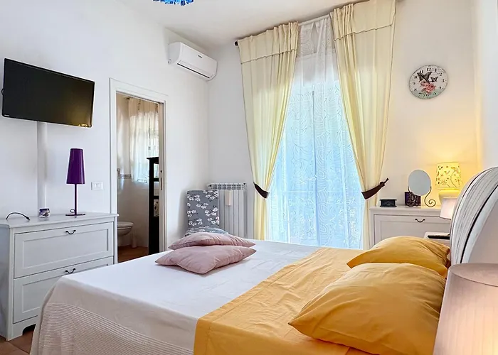 Semesterbostad Marina